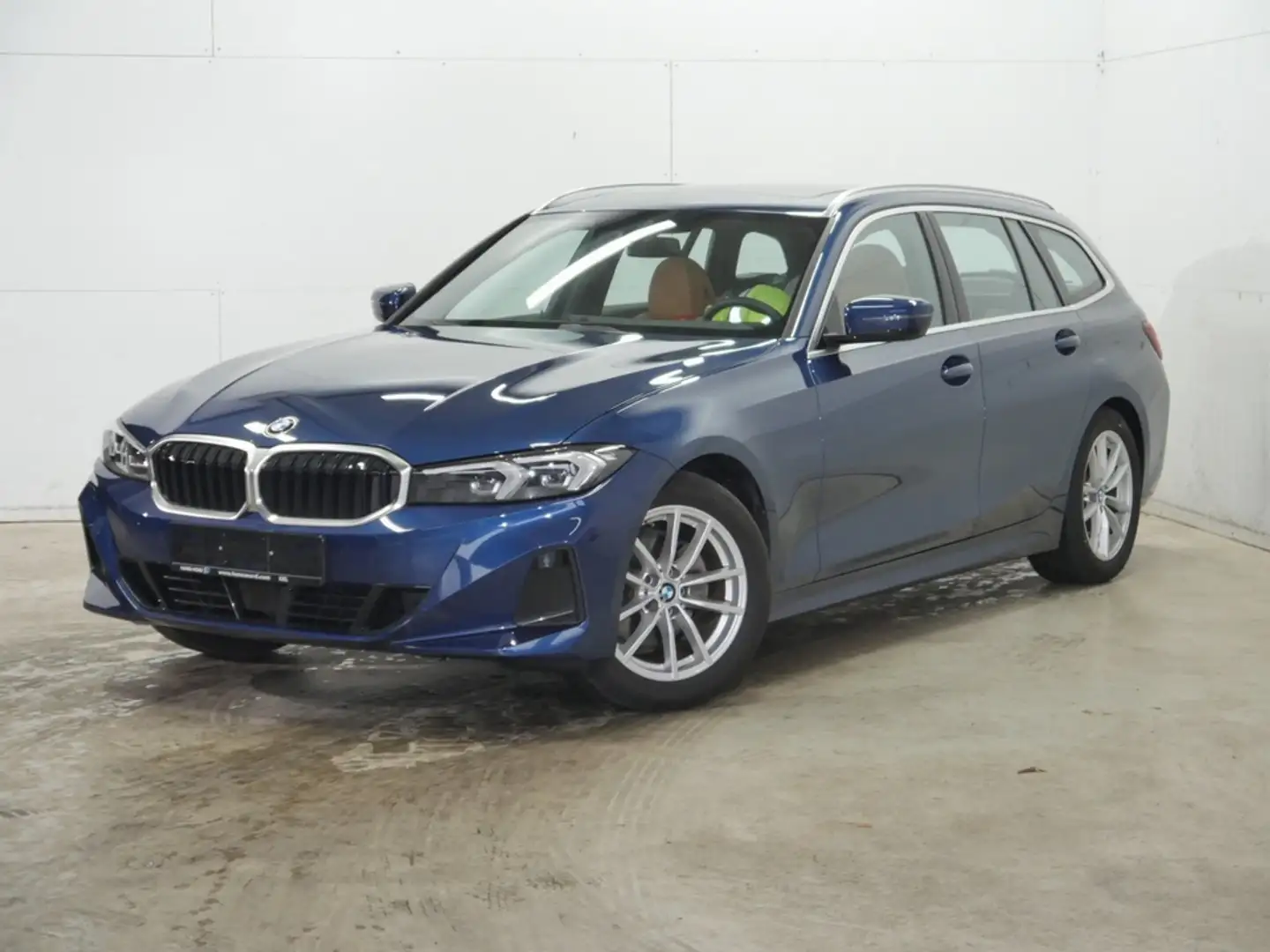 BMW 320 d Touring Automatik Sport Aut. Panorama Blau - 2