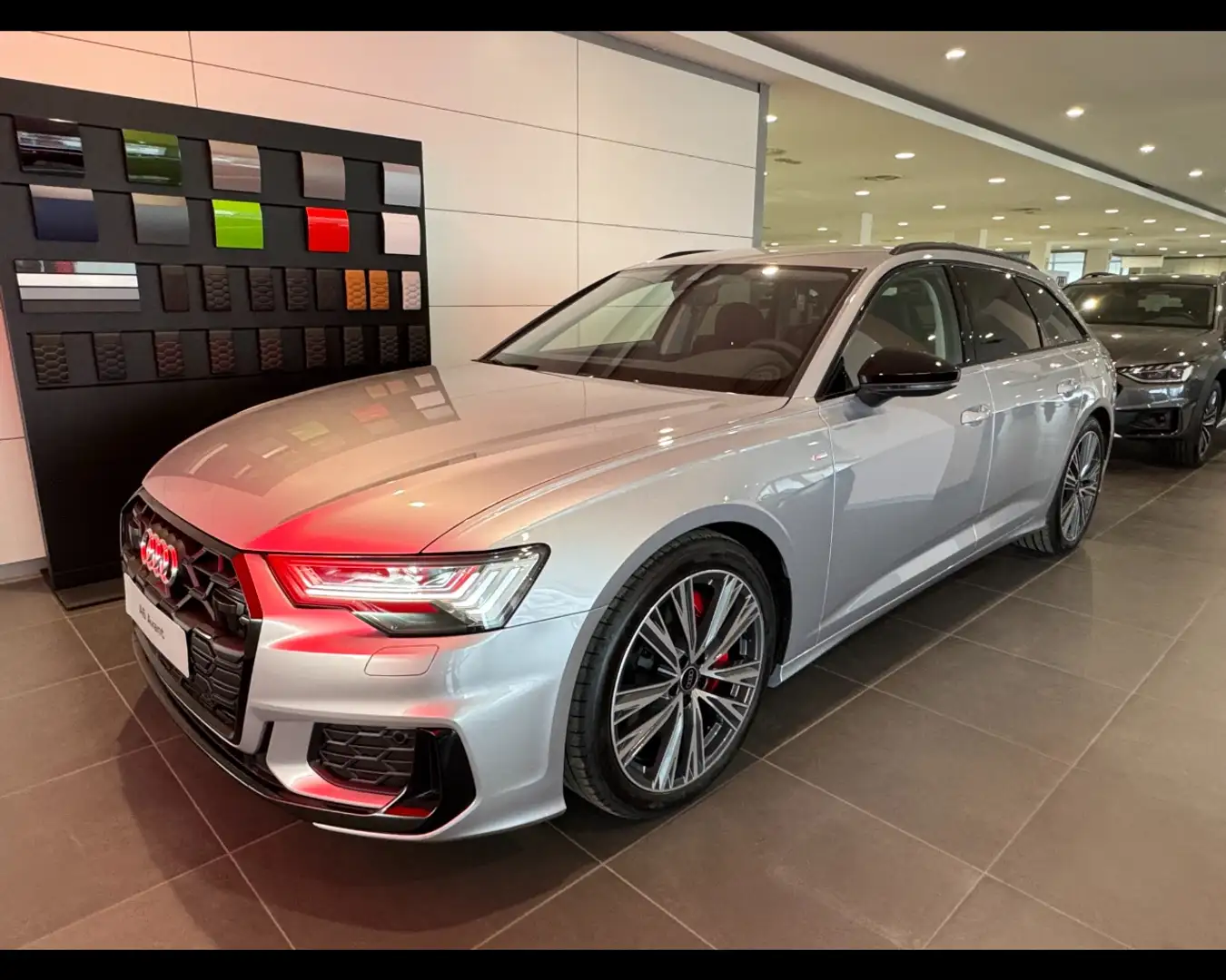 Audi A6 AVANT 55 TFSI E QUATTRO S-TRONIC S-LINE Argento - 1