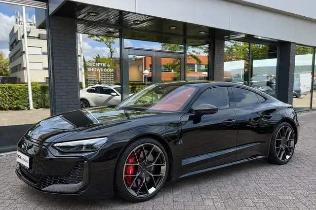 Audi RS e-tron GT Performance l 843 pk I Ceramic l Carbon l Facelift