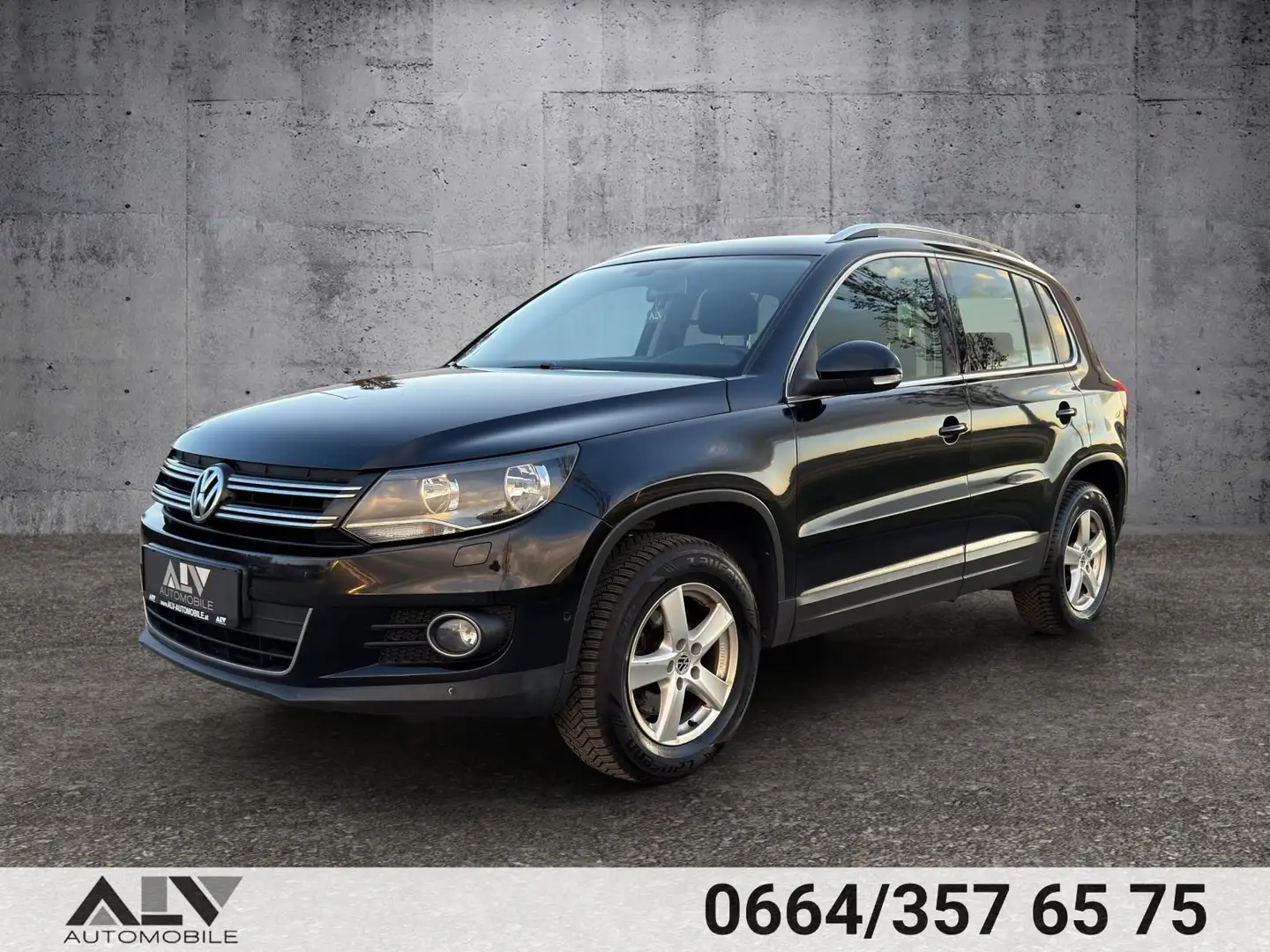 Volkswagen Tiguan Sport TSI 1.Besitz! Schwarz - 2