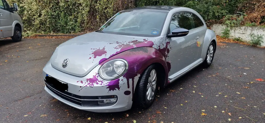 Volkswagen Beetle 2012 из Европы — купить под ключ