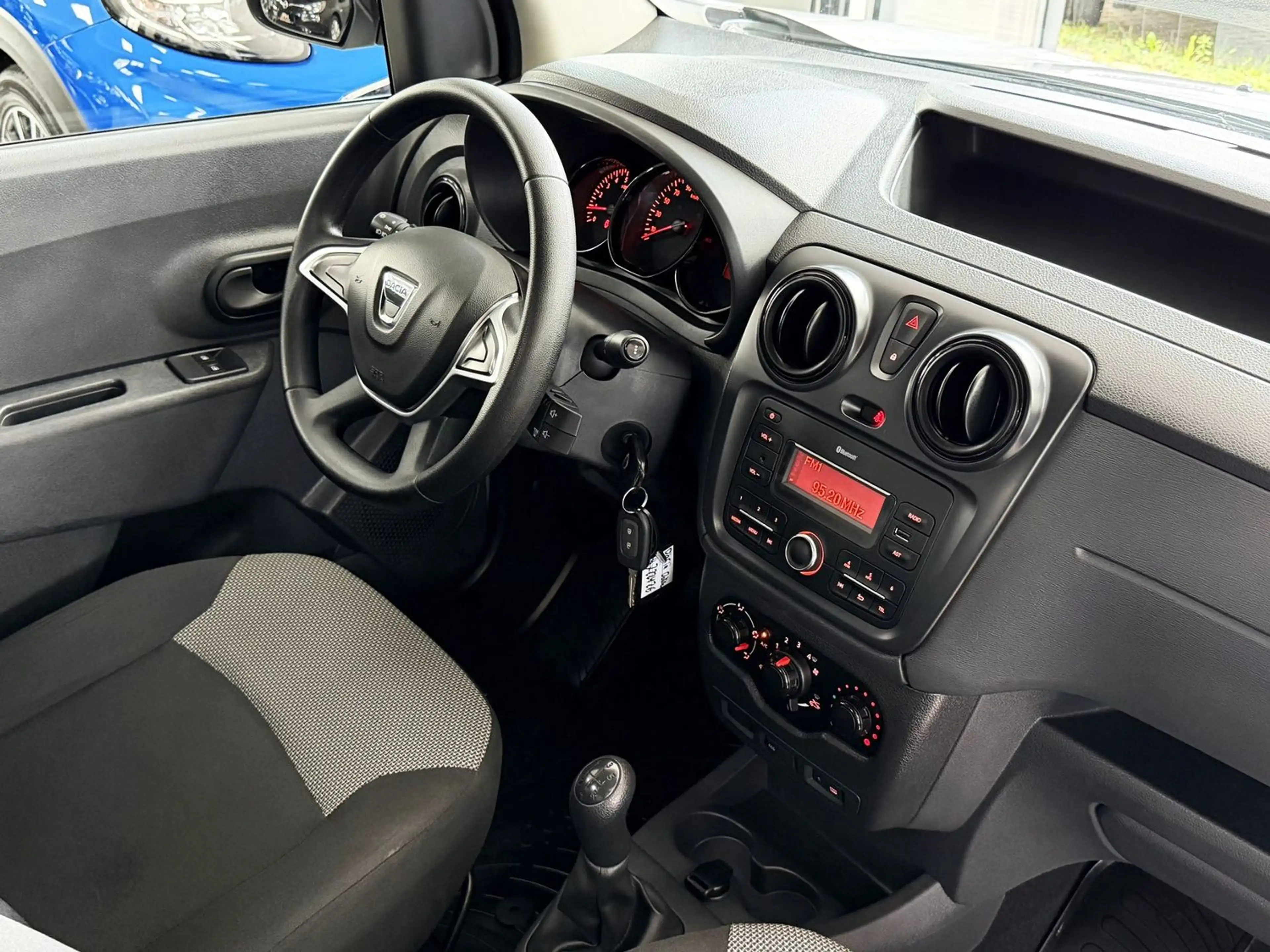 Dacia Dokker PICK UP/Klima 1Hand — photo 7