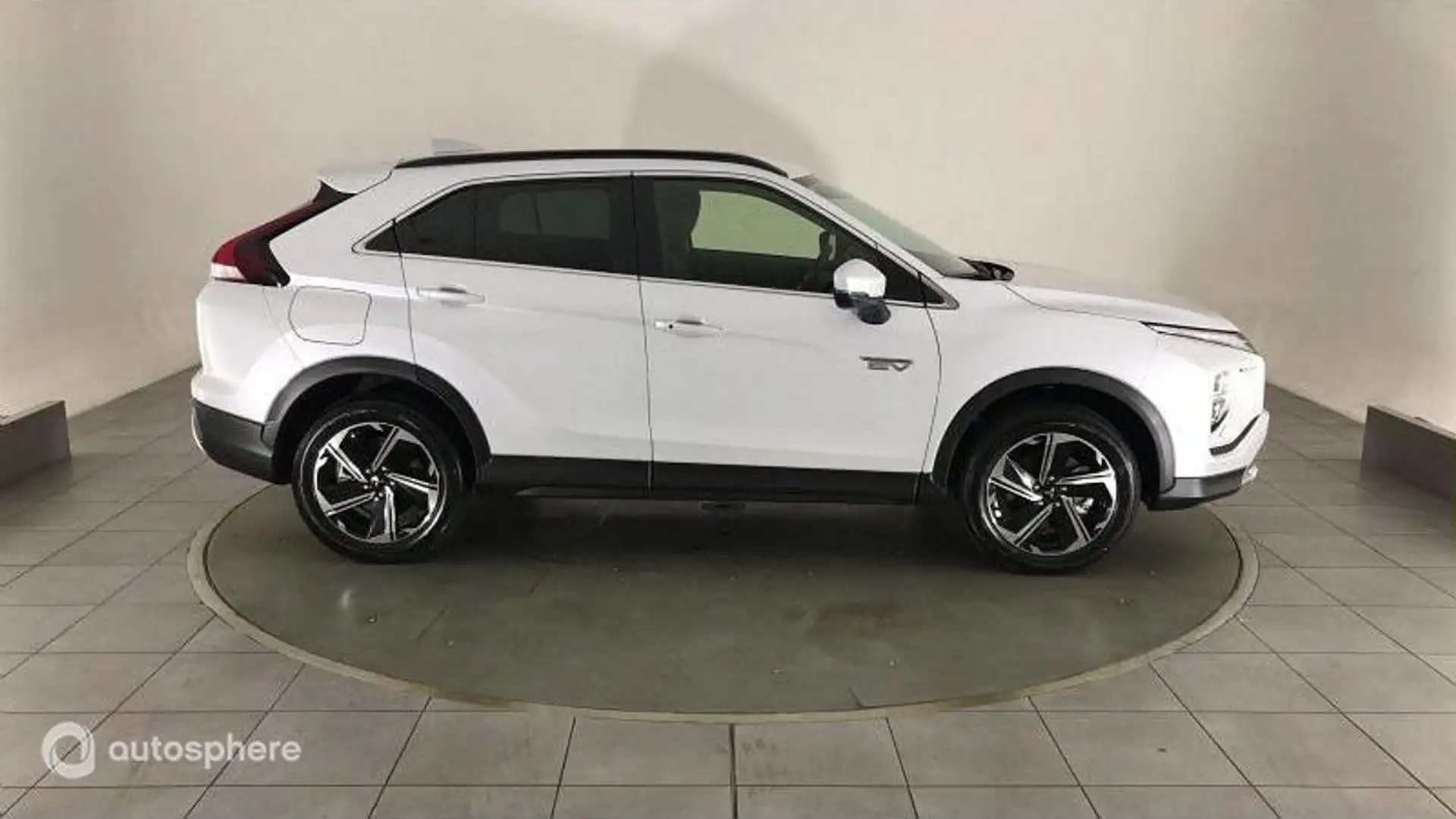 Mitsubishi Eclipse Cross 2.4 MIVEC PHEV 188ch Instyle 4WD - 2