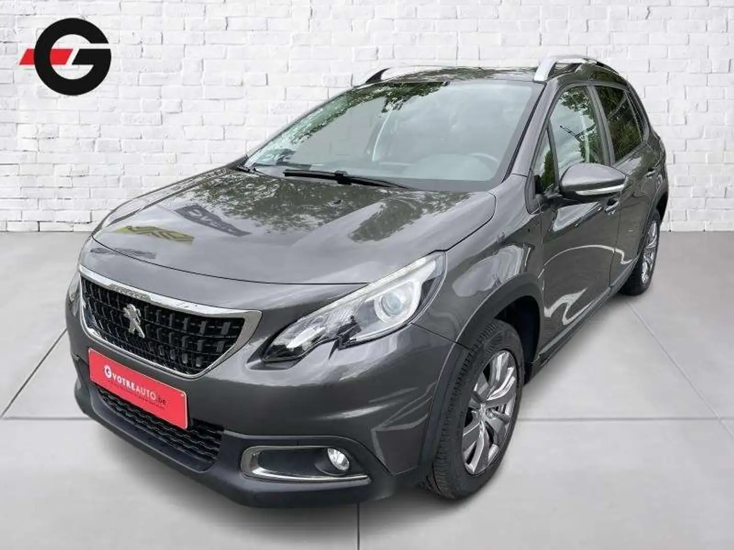 Peugeot 2008 Signature Grijs - 1