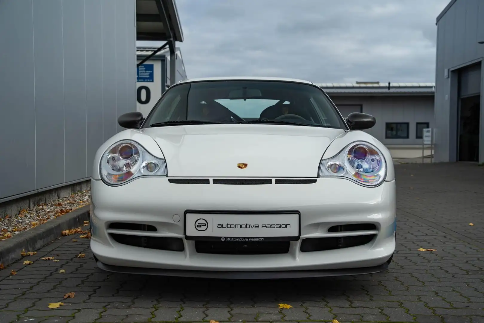 Porsche 996 GT3 RS *blue trim*no over revs 2*1st paint* Bianco - 2