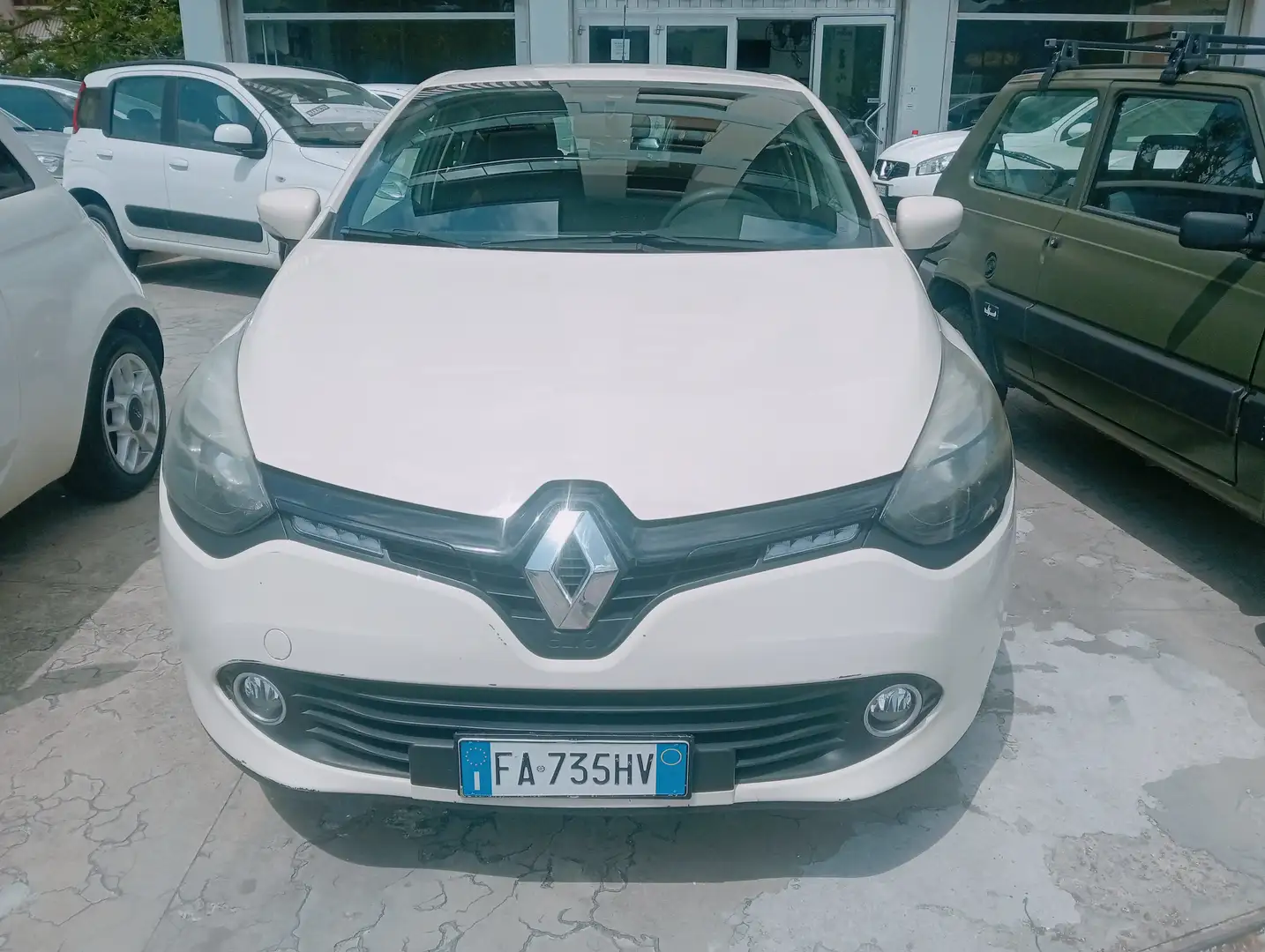 Renault Clio Clio 5p 1.2 Live Gpl NUOVO 75cv  NEOPATENTATI!!! Wit - 2