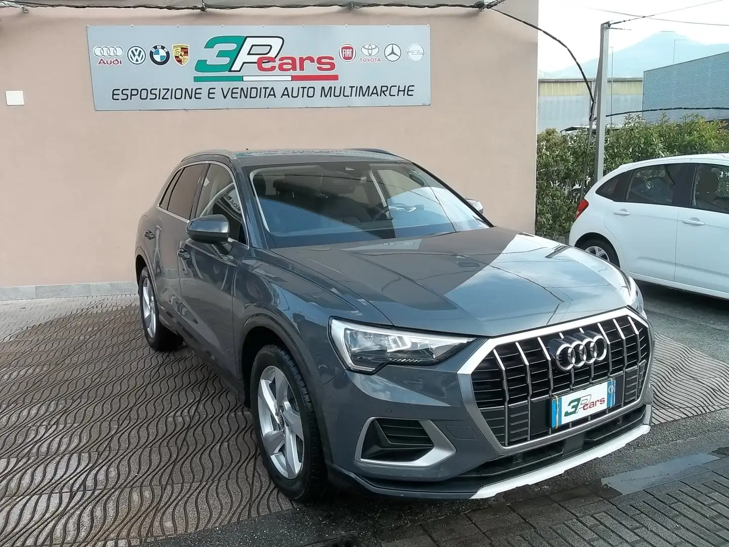 Audi Q3 Q34x4 2.0 tdi Advanced quattro s-tronic Gris - 1