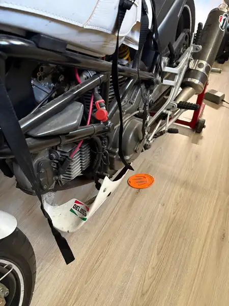 Ducati Monster 600 - foto 3