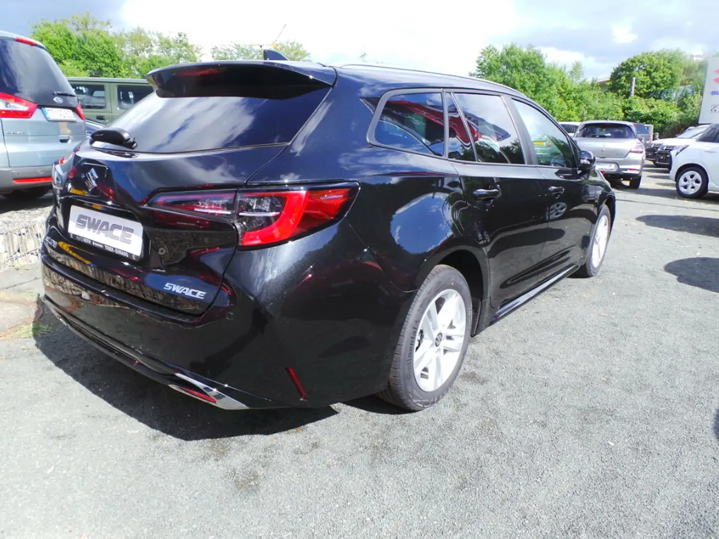 Suzuki Swace 1.8 Hybrid Comfort+ Automatik Noir - 2
