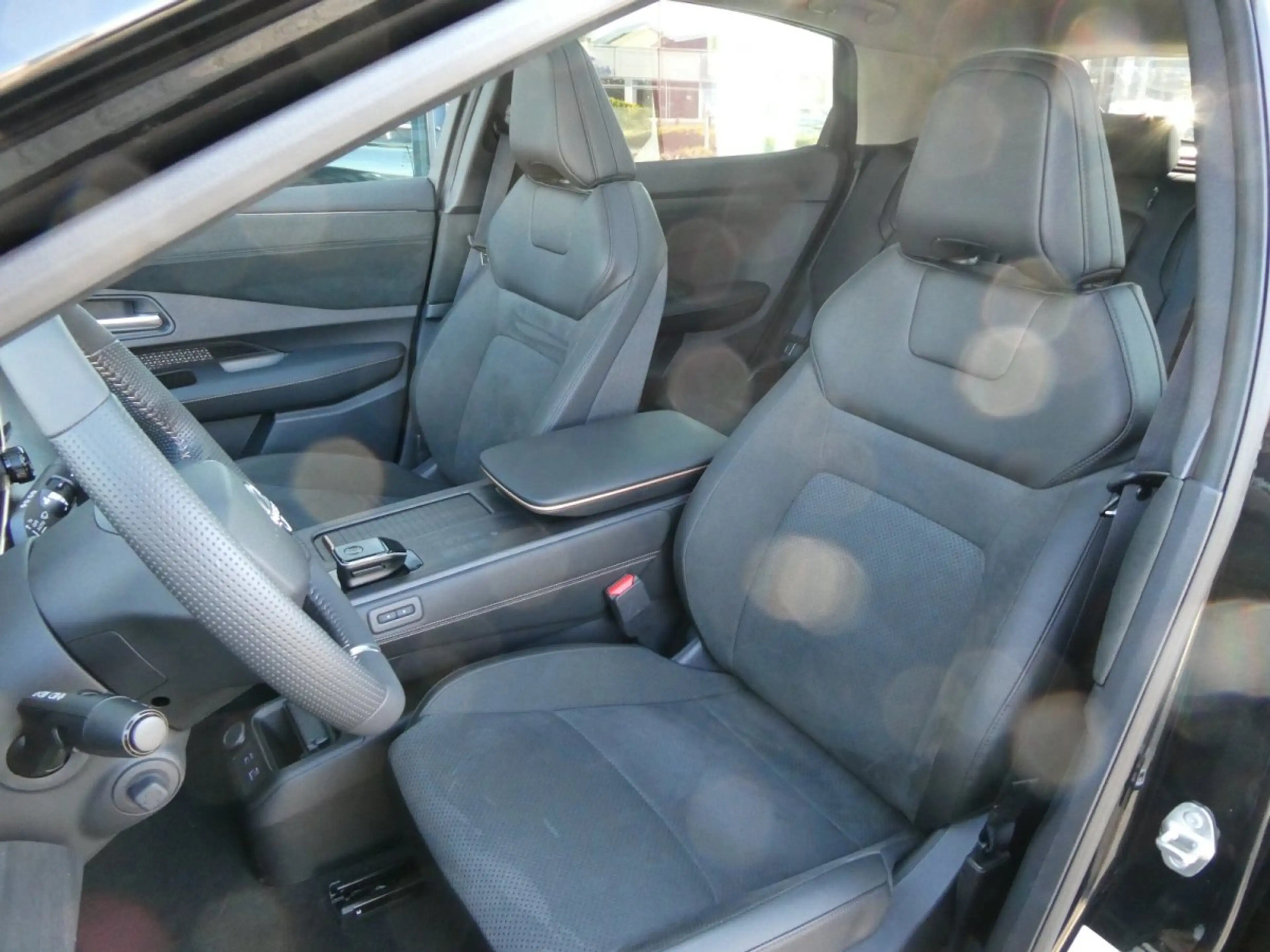 Nissan Ariya Evolve Pack 87kWh*Leder*Pano*Tech Pack* — photo 6