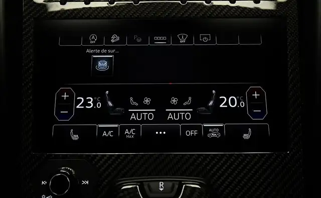 Lamborghini Urus view 11