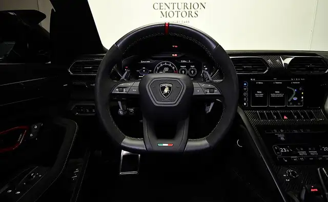 Lamborghini Urus view 12