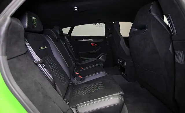 Lamborghini Urus view 9
