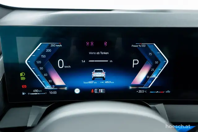 BMW X3 view 11