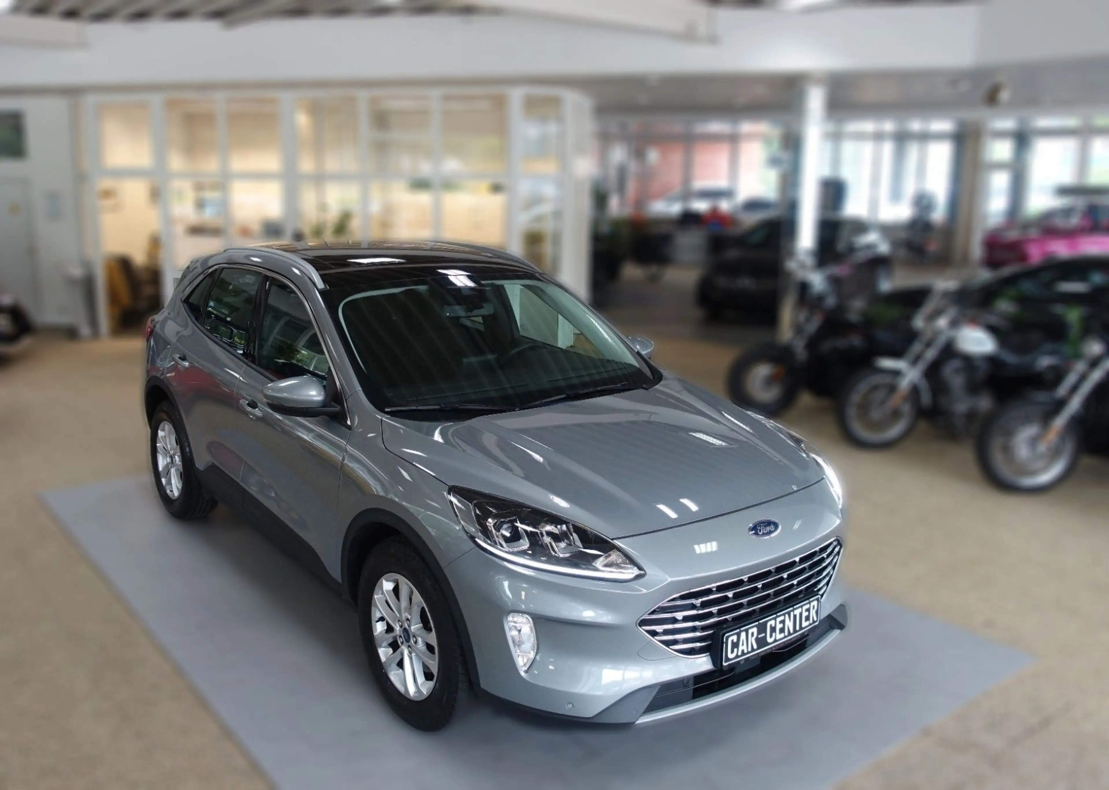 Ford Kuga Titanium EcoBlue TDCi; NAV LED PANO KAM AHK — photo 5