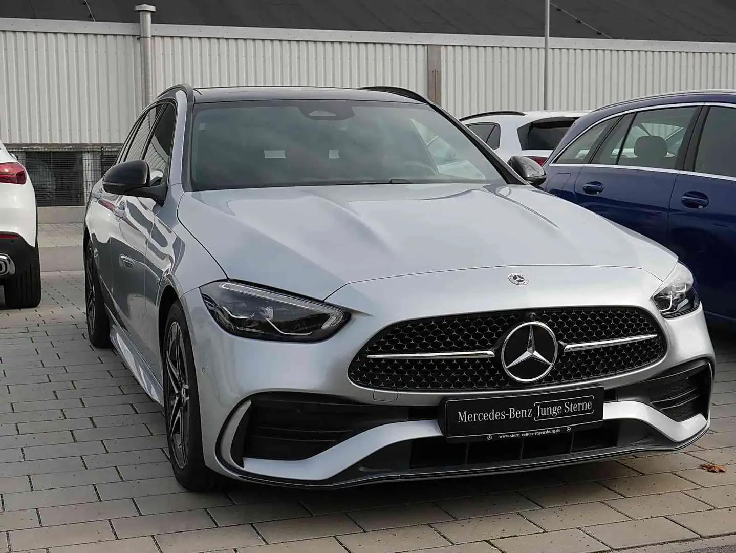 Mercedes-Benz C 180 T EDITION AMG+PANO+NIGHT+DISTRONIC+360°+++ Silber - 2