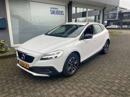 Volvo V40 Cross Country Cross Country T3 2.0 Momentum BUSINESS - Navigatie