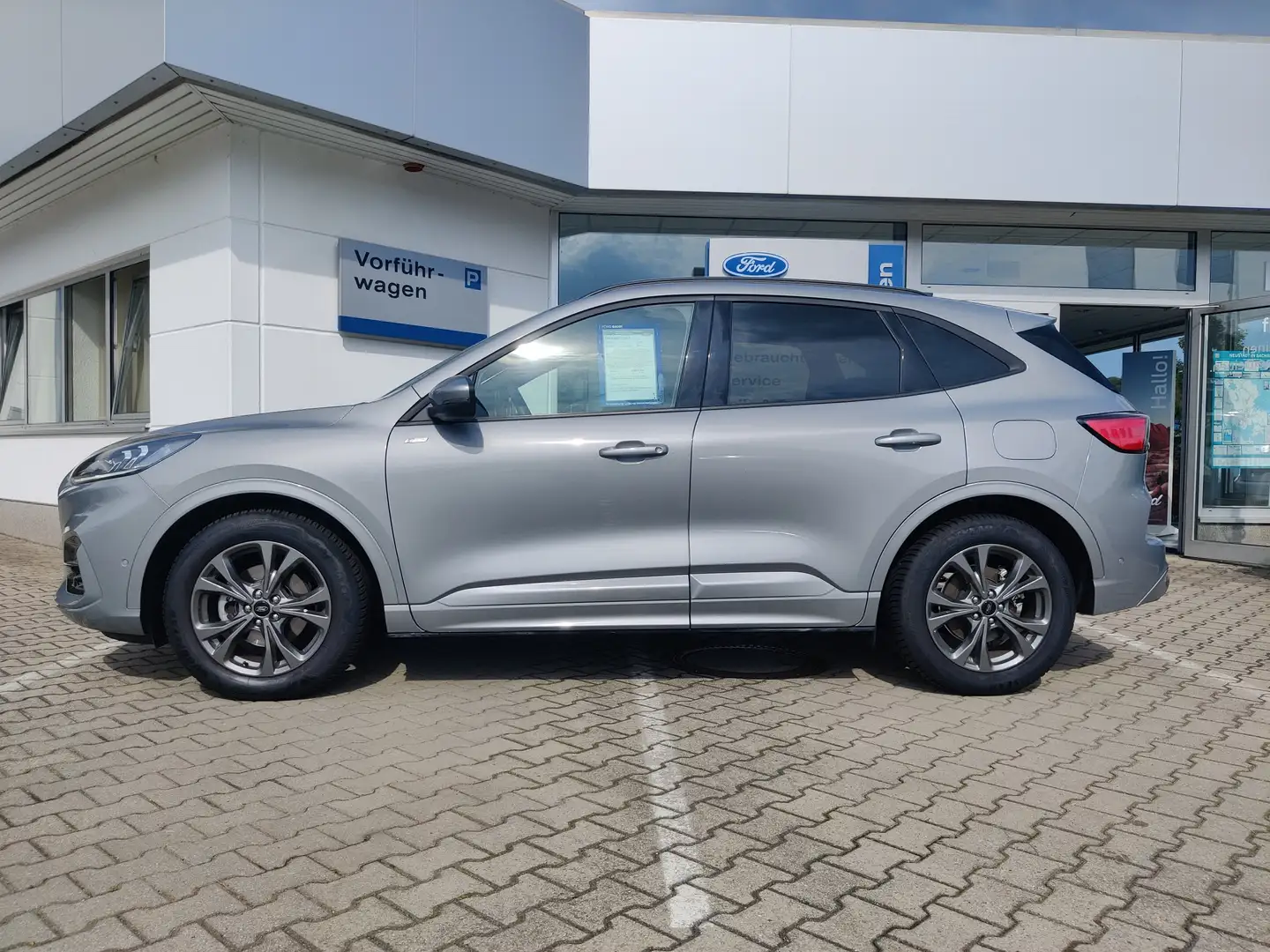 Ford Kuga ST-Line X Silber - 2
