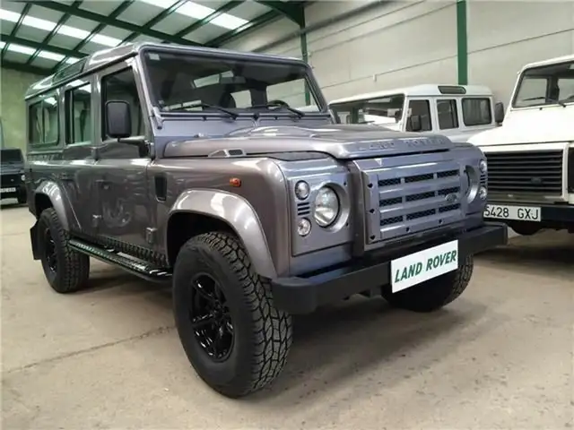 Land Rover Defender 110 SW E