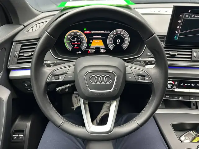 Audi Q5 view 15