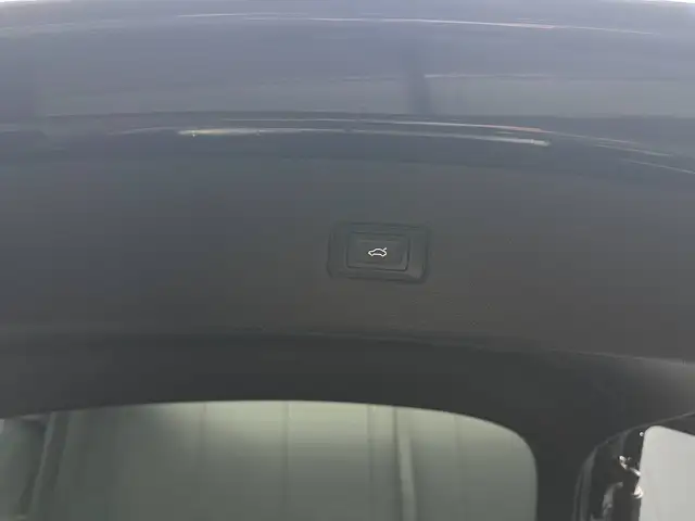 Audi Q5 view 26