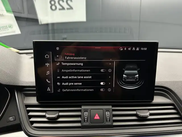 Audi Q5 view 21