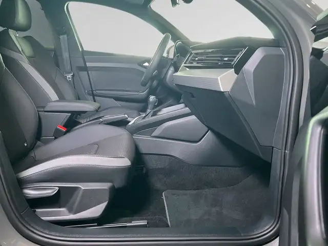 Audi A1 view 9
