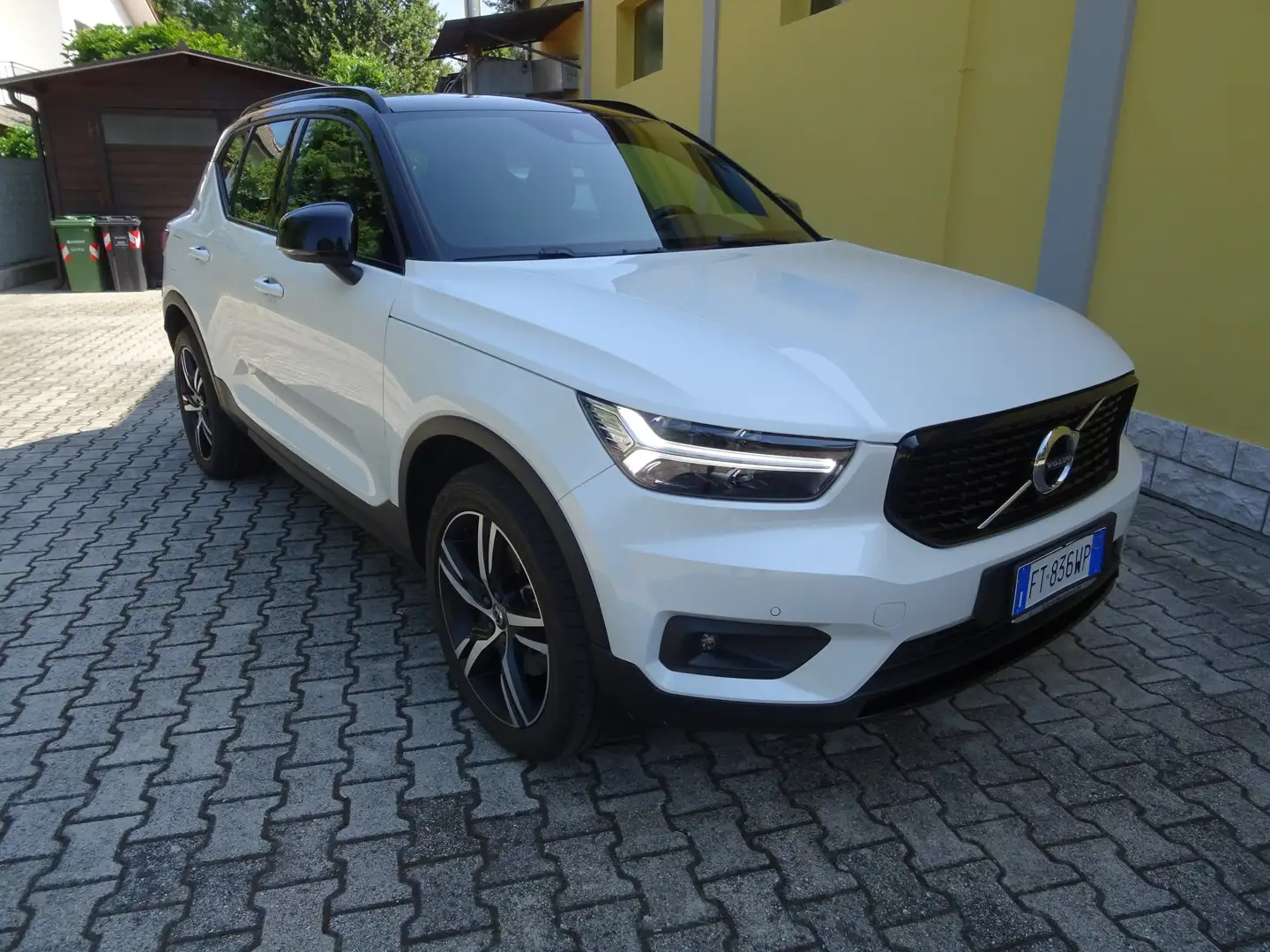 Volvo XC40 XC40 2.0 d3 R-design awd geartronic my20 Blanco - 1