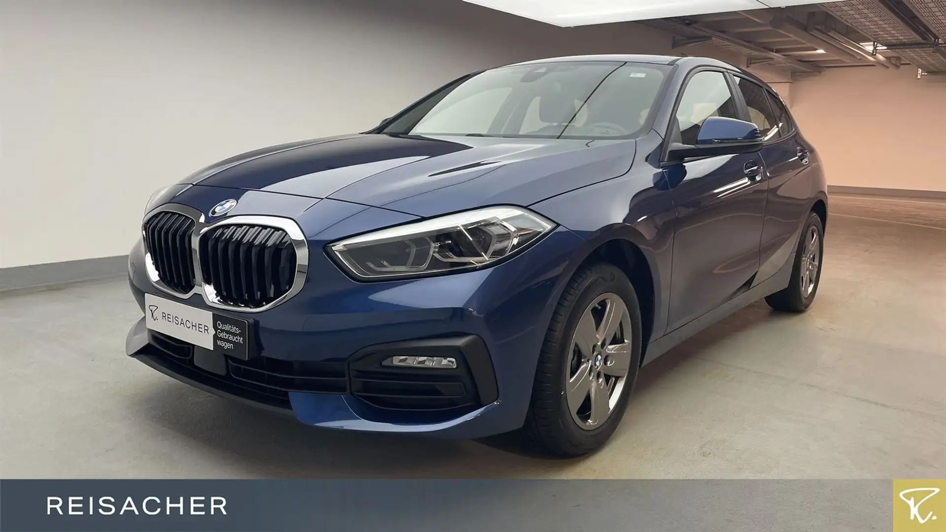BMW 118 i Advantage,Pano,el.Sitz+Mem,LkrdHzg,elHK,HUD Blauw - 1