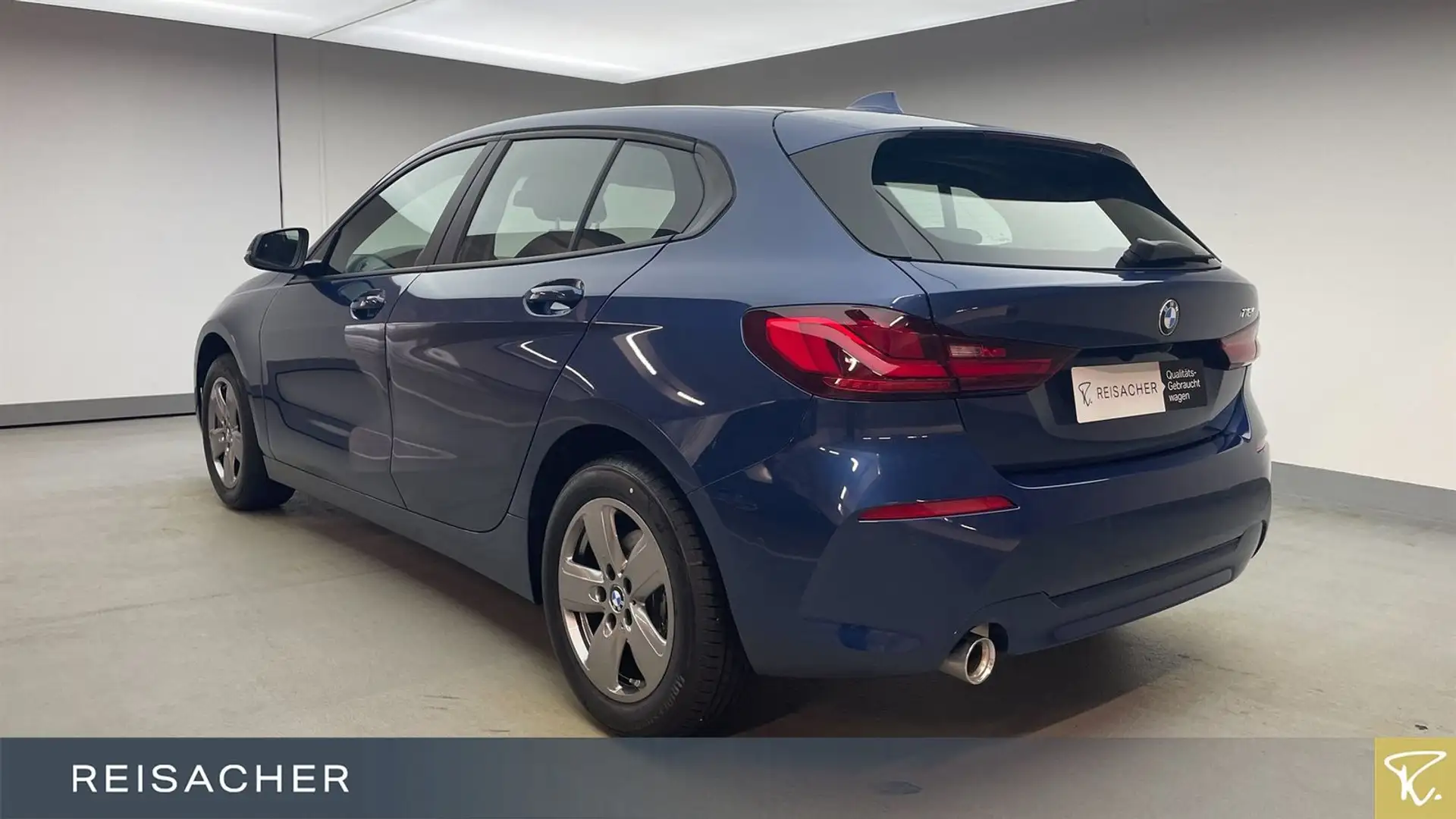 BMW 118 i Advantage,Pano,el.Sitz+Mem,LkrdHzg,elHK,HUD Blauw - 2