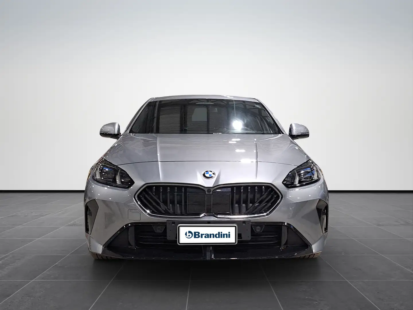 BMW 118 d MSport Pro auto Gris - 2