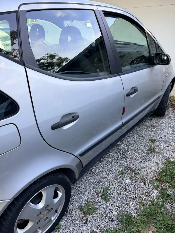 Mercedes-Benz A 140 Classic, foto 4