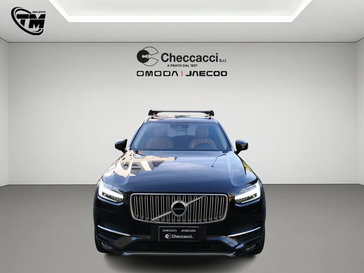 Volvo XC90 II 2016 2.0 d5 Inscription awd geartronic Schwarz - 2