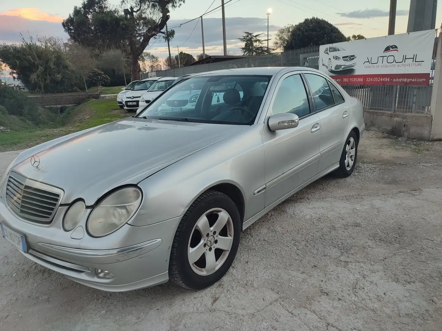 Mercedes-Benz E 270 CDI Avantgarde Argent - 1