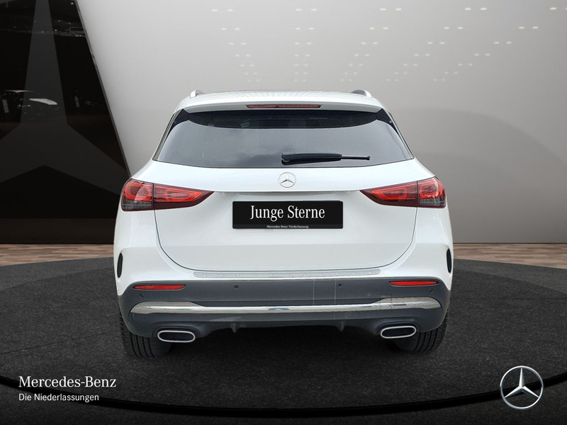 Mercedes-Benz GLA 250 4M AMG+PANO+360°+AHK+MULTIBEAM+STHZG+HUD — photo 9