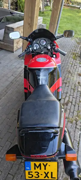 Honda CBR 600 RR - foto 3