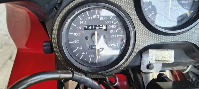 Honda CBR 600 RR - foto 5