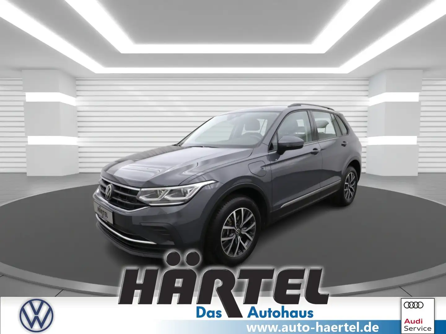 Volkswagen Tiguan LIFE EHYBRID 1.4 TSI DSG (+ACC-RADAR) Navi Grau - 1