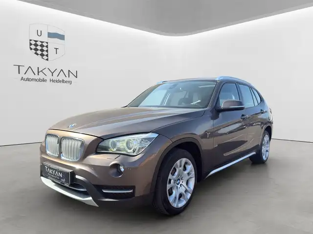BMW X1 20 d xDrive Aut. / NAVI / XENON / PANO / SHZ