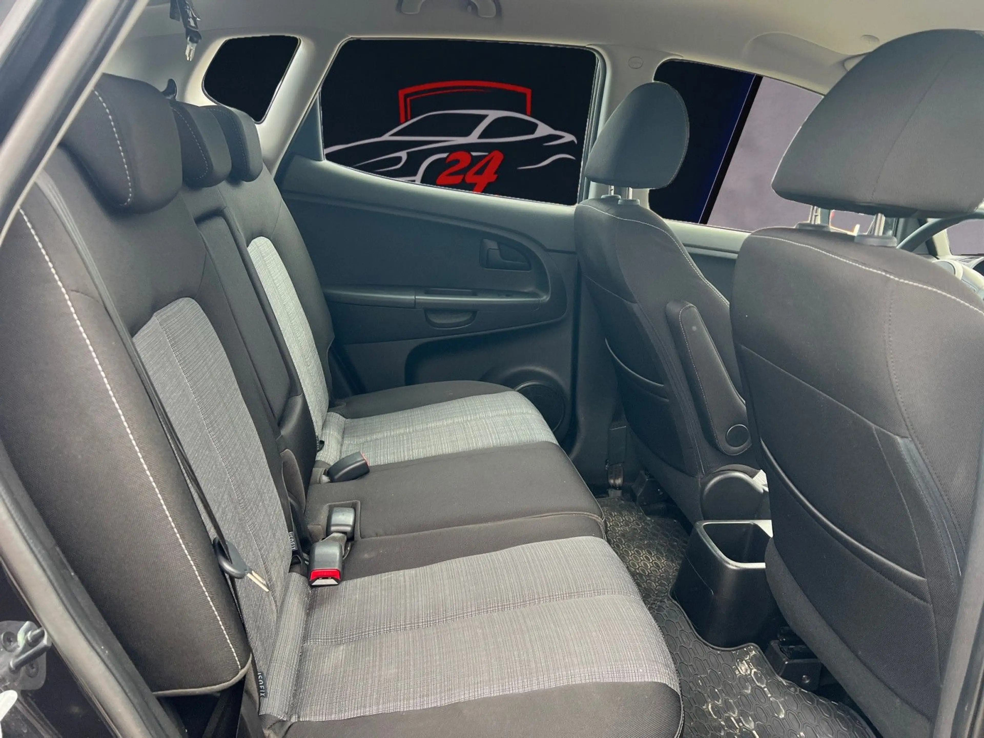 Kia Venga 1.6 Edition/Automatik/Alufelgen/PDC — photo 14