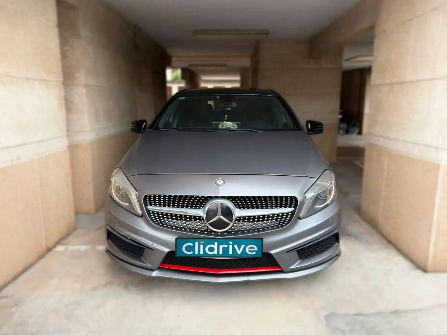 Mercedes-Benz A 220 220CDI BE AMG Line 7G-DCT Gris - 2