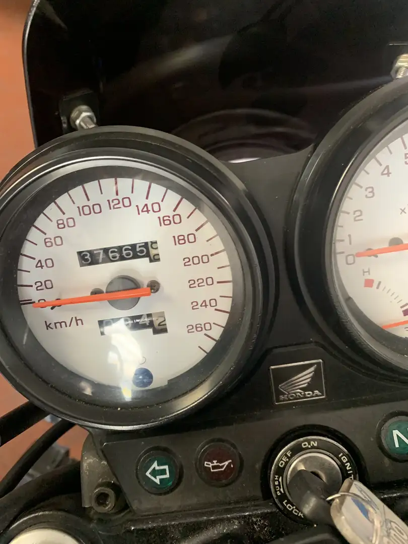Honda Hornet s - 2