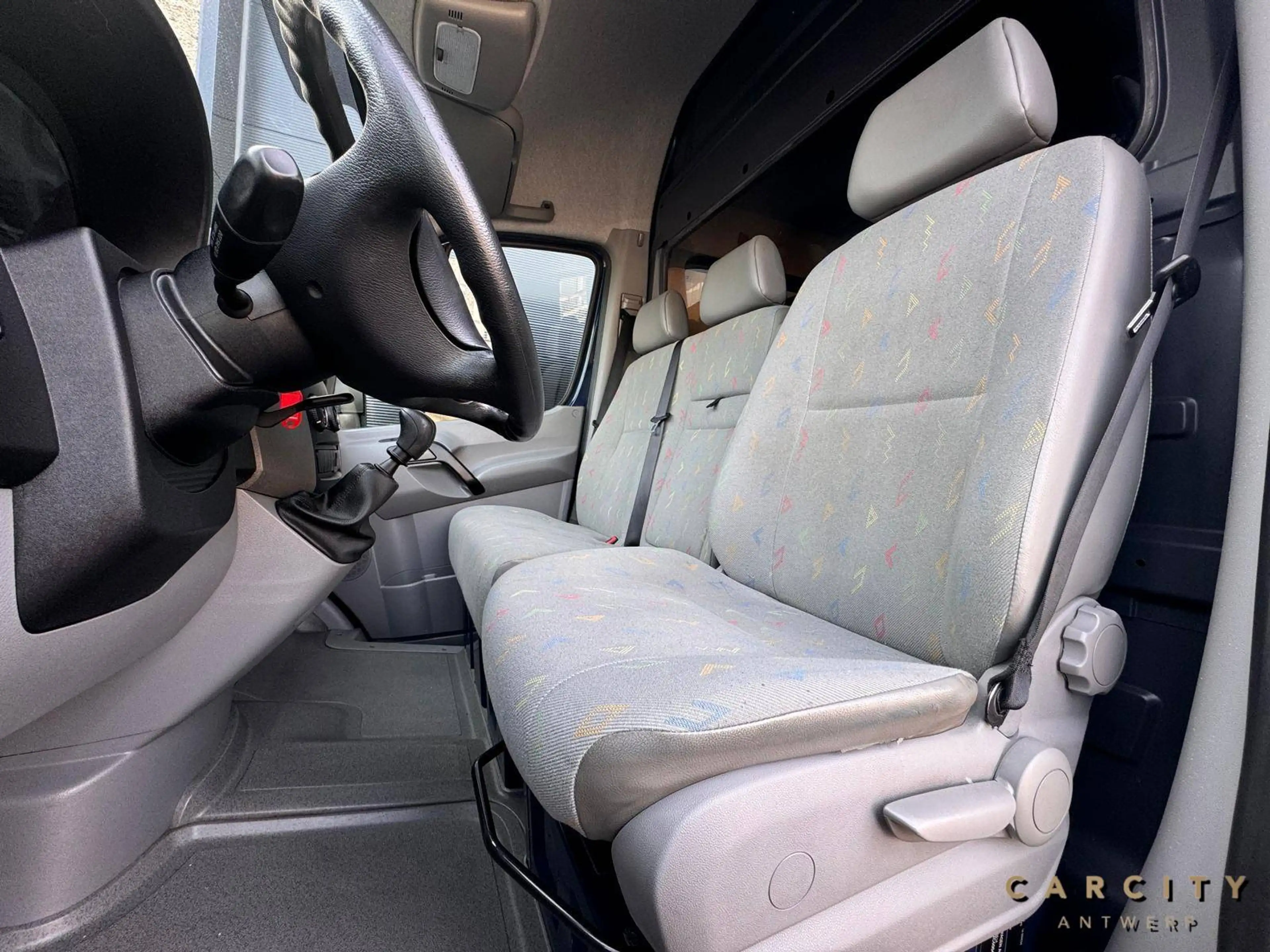 Volkswagen Crafter Crafter 2.5 TDi 2011 | SCHUIFDEUR RECHTS | AIRCO | RADIO | — photo 14