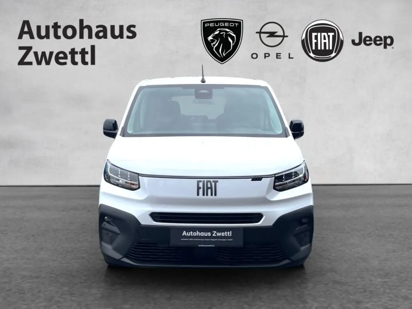 Fiat Doblo M BHDI 130 EAT8 Weiß - 2