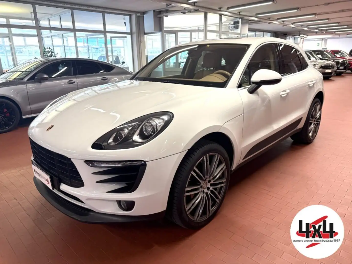 Porsche Macan S 3.0 Diesel Auto. Bianco - 1