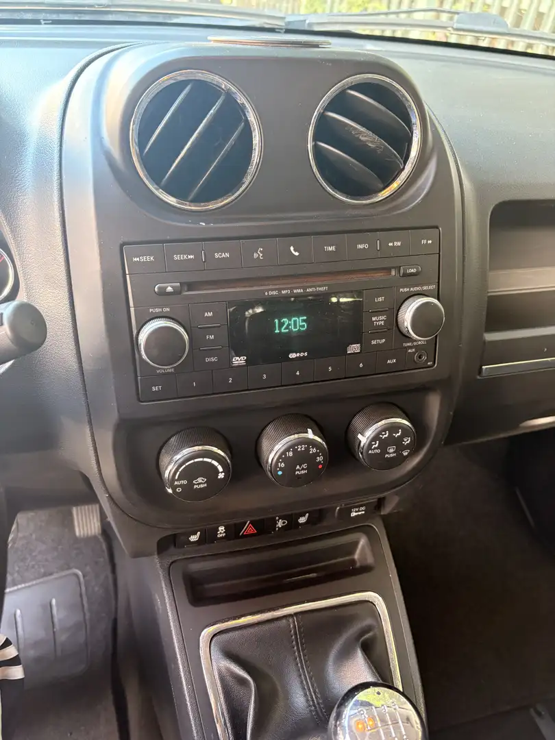 Jeep Compass 2.2 td Sport 4wd - 2