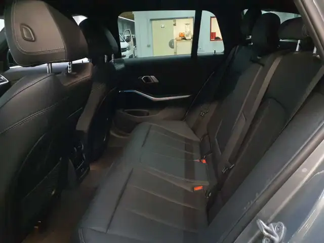 BMW M view 13