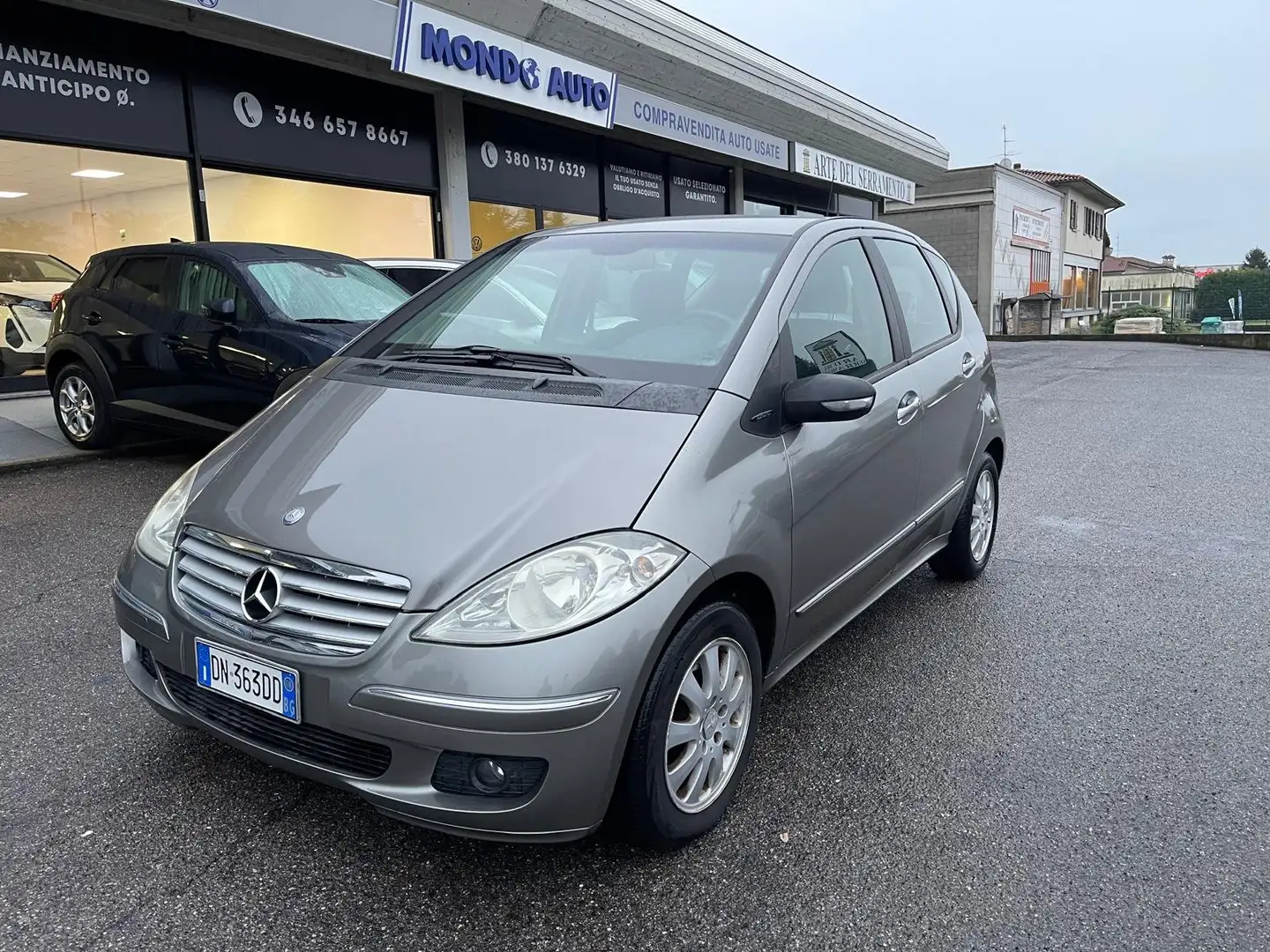 Mercedes-Benz A 150 Classe A - W/C 169 Elegance Grigio - 1