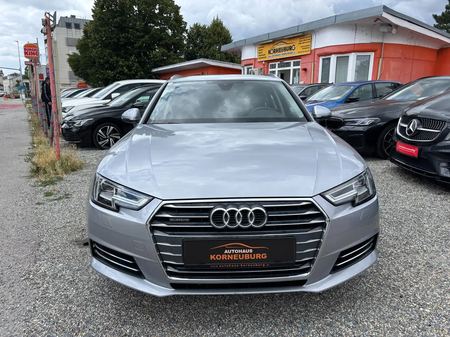 Audi A4 **Allrad**NAVI**PDC** Zilver - 2