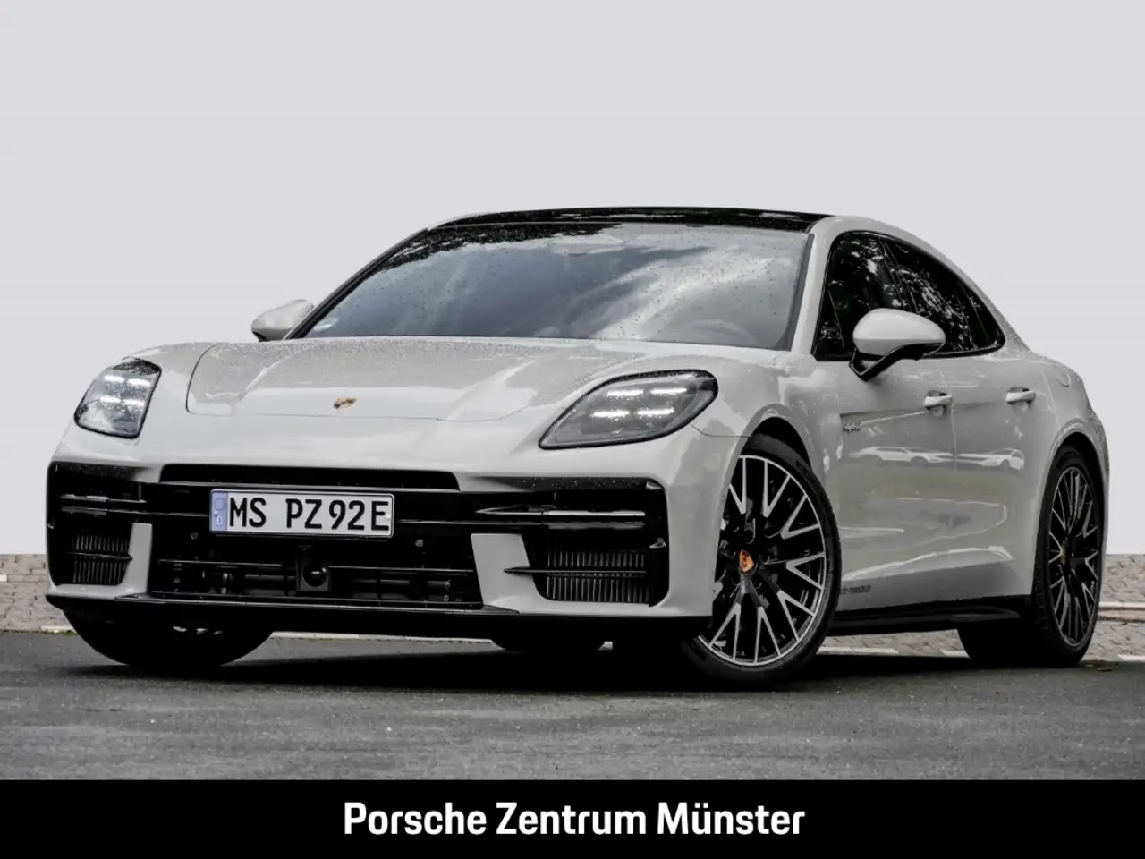 Porsche Panamera 4 E-Hybrid InnoDrive HA-Lenkung Head-Up